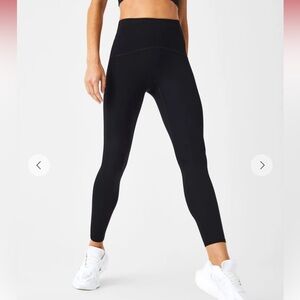 SPANXshape Booty Boost 7/8 Leggings Black S